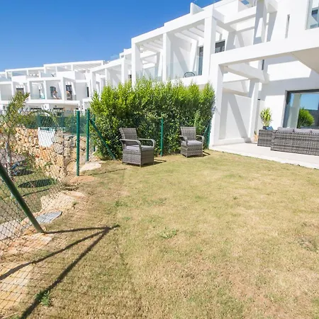 Golden View 21 Holiday home